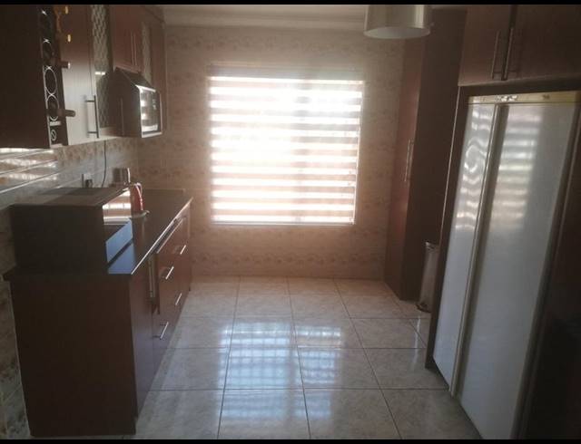 3 BEDROOM HOUSE FOR SALE IN MOHLAKENG